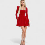 Alena | Baršunaste haljine s cvjetnim dekolteom